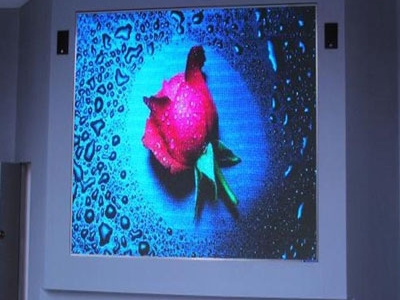 苏州室内表贴三合一P7.62LED显示屏